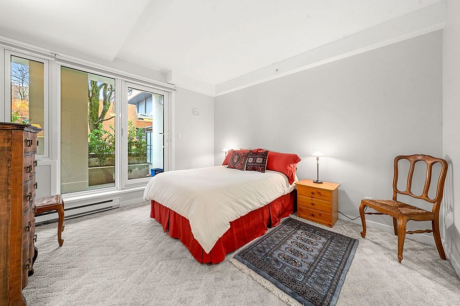 1878 York Avenue Vancouver, BC - 18