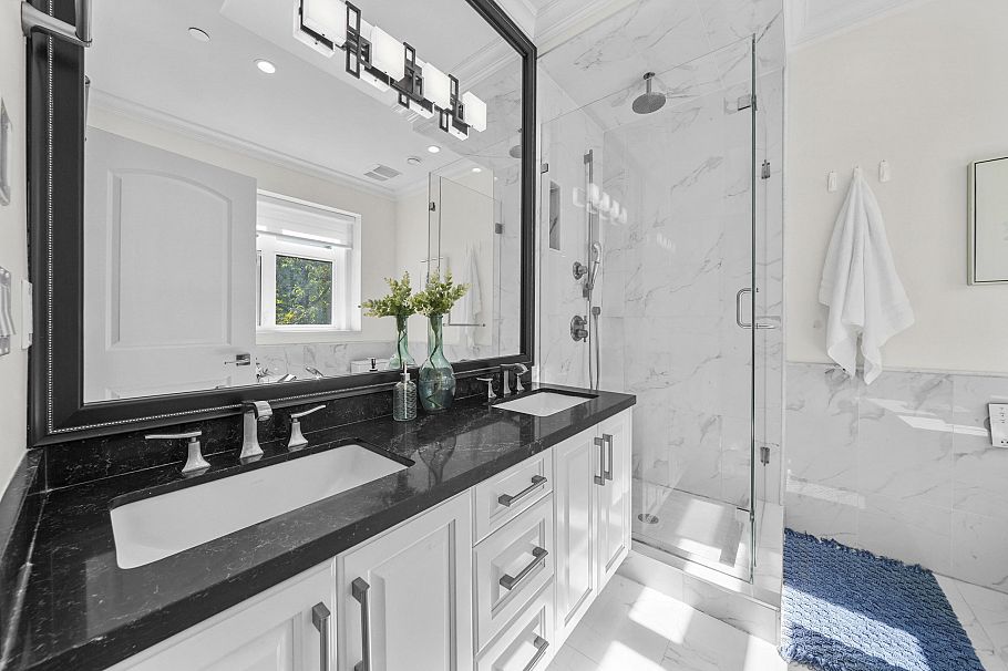 3339 W 27th Avenue Vancouver, BC - 23