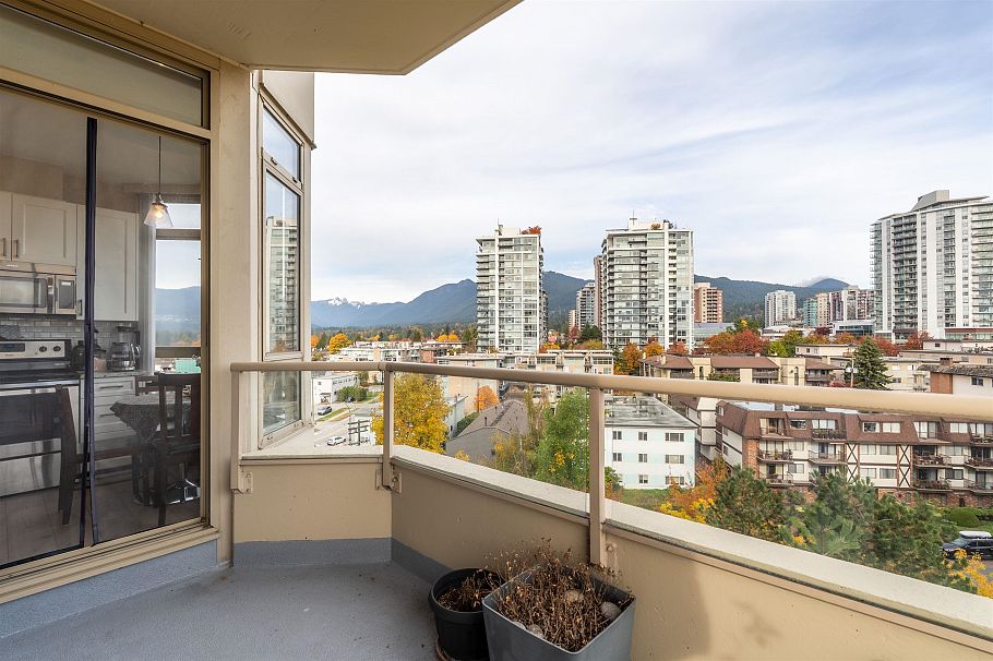 801 160 W Keith Road North Vancouver, BC - 24