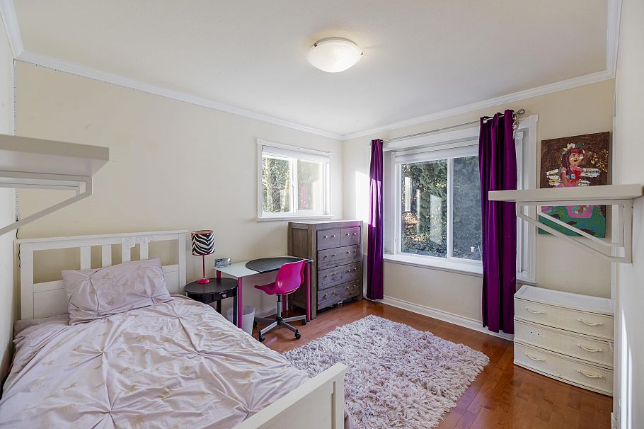 538 W 25th Street North Vancouver, BC - 13