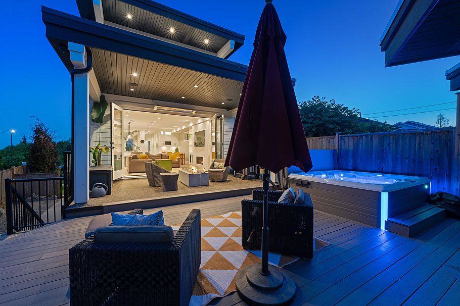 336 E Keith Road North Vancouver, BC - 31