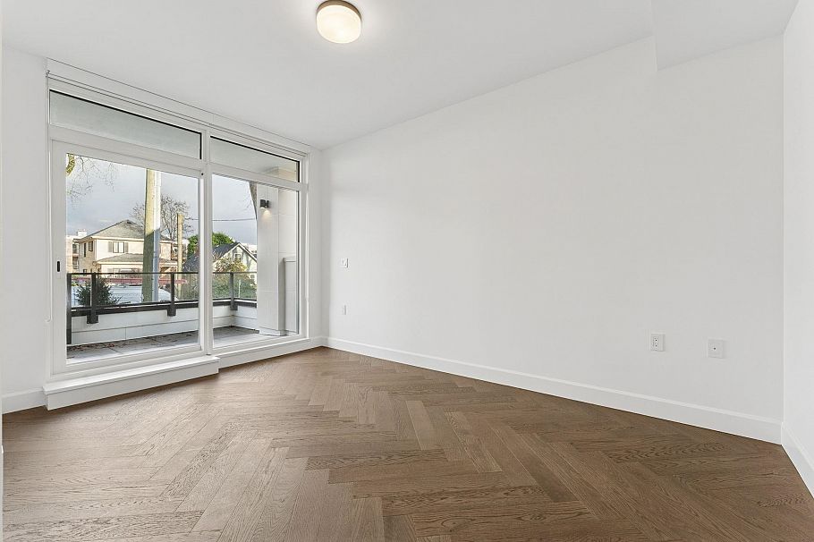 101 3668 W 10th Avenue Vancouver, BC - 20