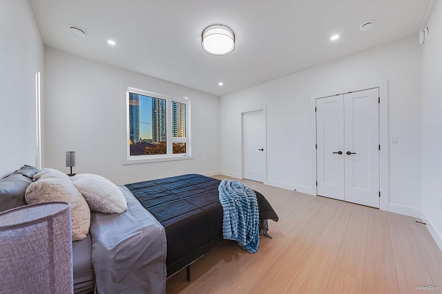 2 4211 Graveley Street Burnaby, BC - 13