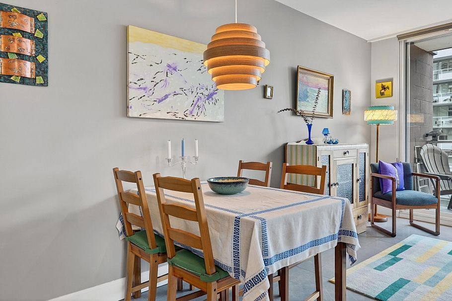 402 1100 Harwood Street Vancouver, BC - 9