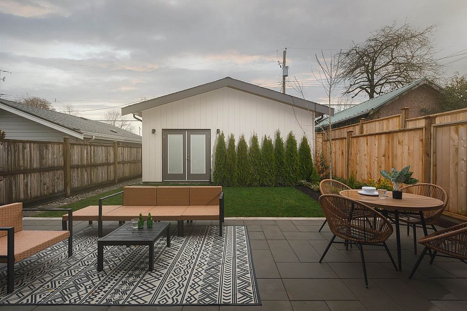 2 476 E 20th Avenue Vancouver, BC - 26