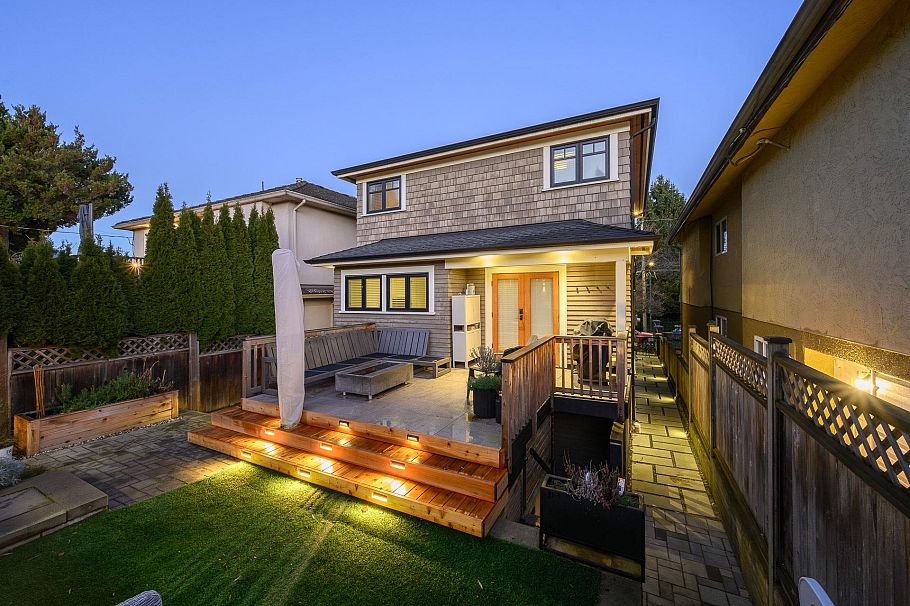 4241 Balkan Street Vancouver, BC - 29