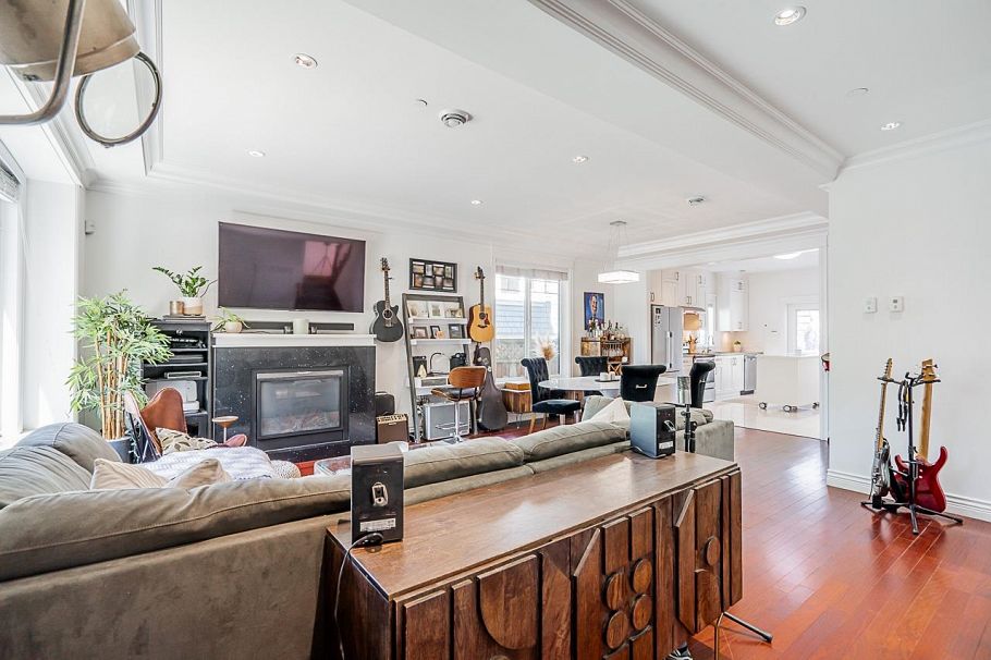 4438 Ontario Street Vancouver, BC - 7