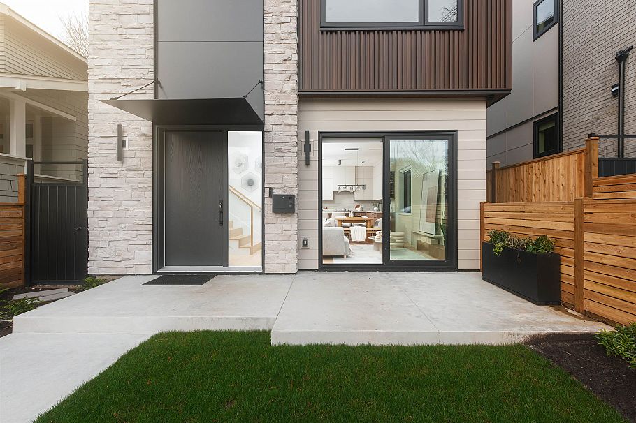 1 2637 W 12th Avenue Vancouver, BC - 31