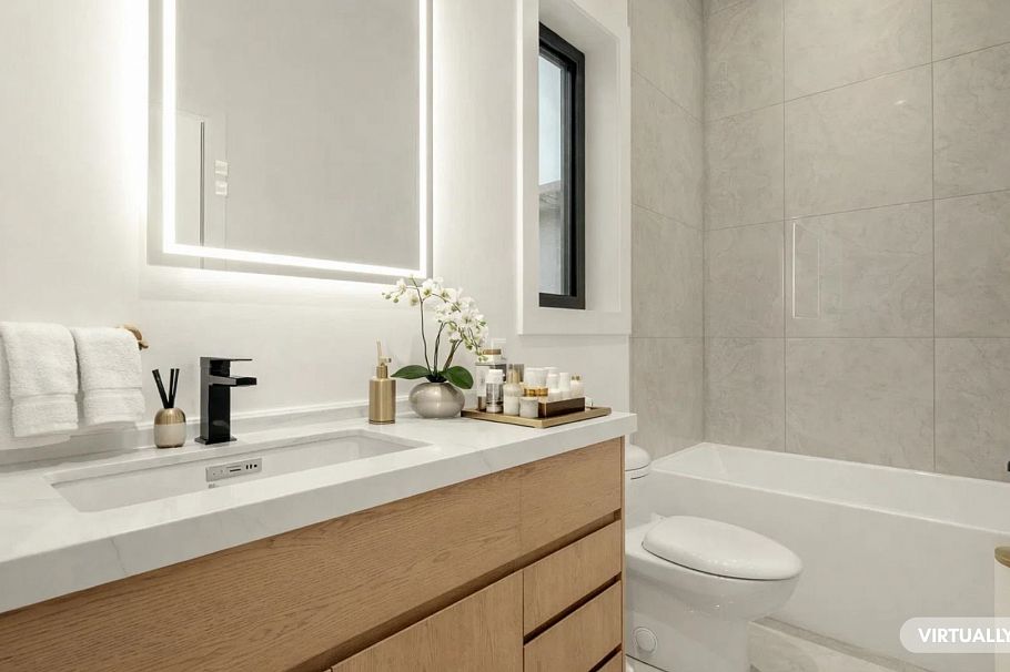 260 E 65th Avenue Vancouver, BC - 20