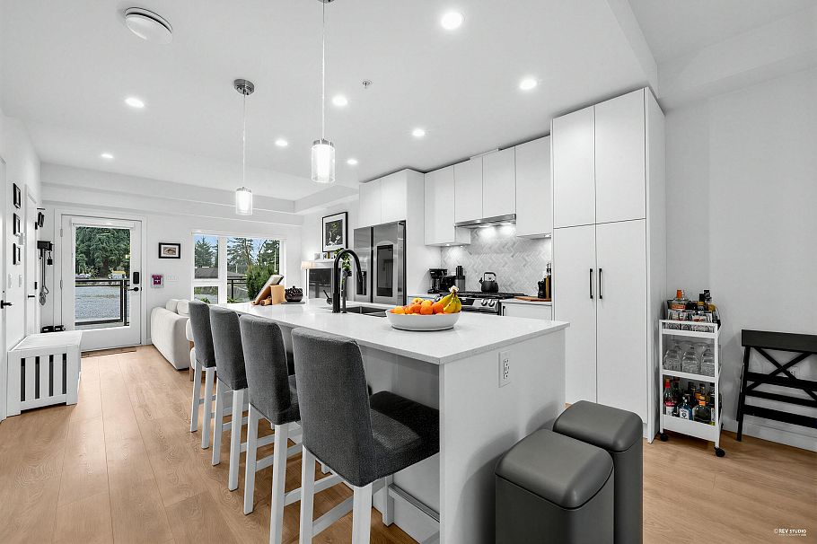 162 565 E 2nd Street North Vancouver, BC - 8