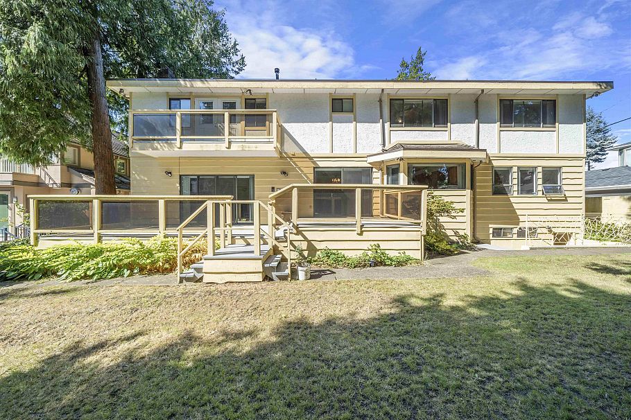 6668 Selkirk Street Vancouver, BC - 26