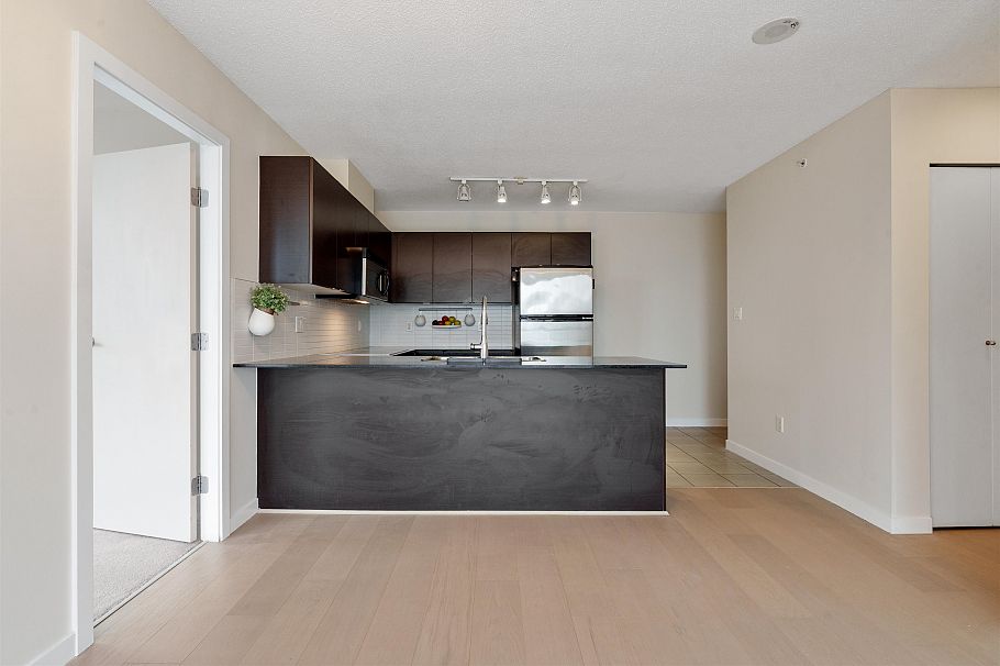 1706 4118 Dawson Street Burnaby, BC - 5