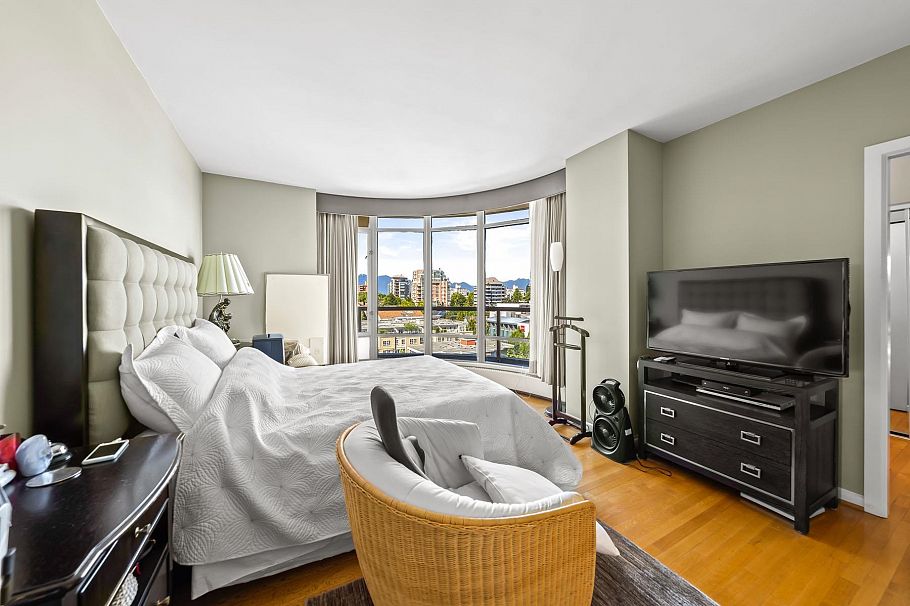 901 5850 Balsam Street Vancouver, BC - 17