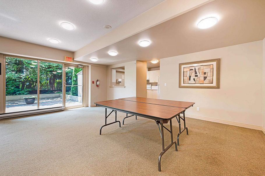 801 160 W Keith Road North Vancouver, BC - 28