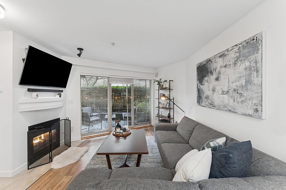 C3 332 Lonsdale Avenue North Vancouver, BC - 5