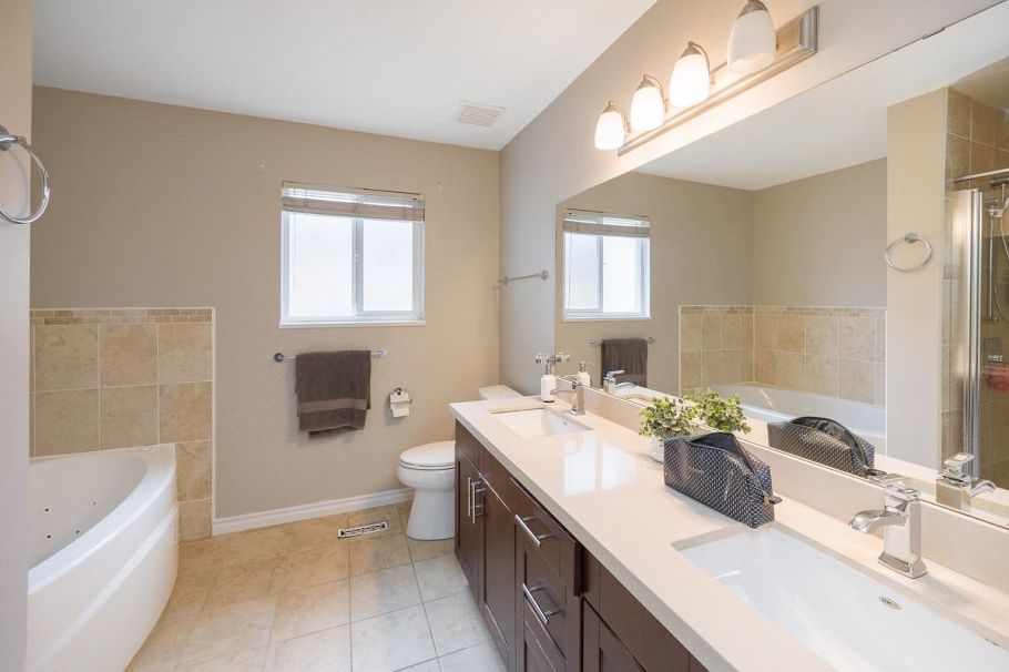 3338 Mahon Avenue North Vancouver, BC - 16