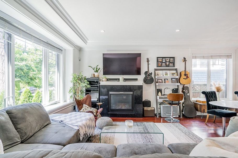 4438 Ontario Street Vancouver, BC - 8