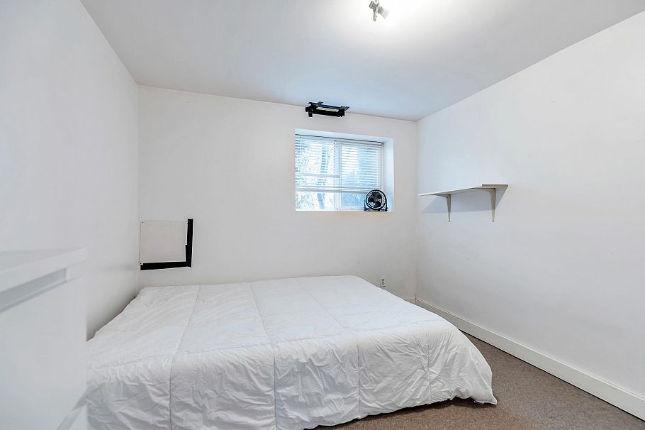 3242 Venables Street Vancouver, BC - 25