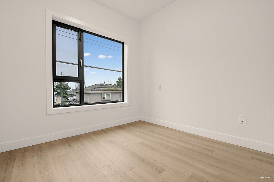 260 E 65th Avenue Vancouver, BC - 23