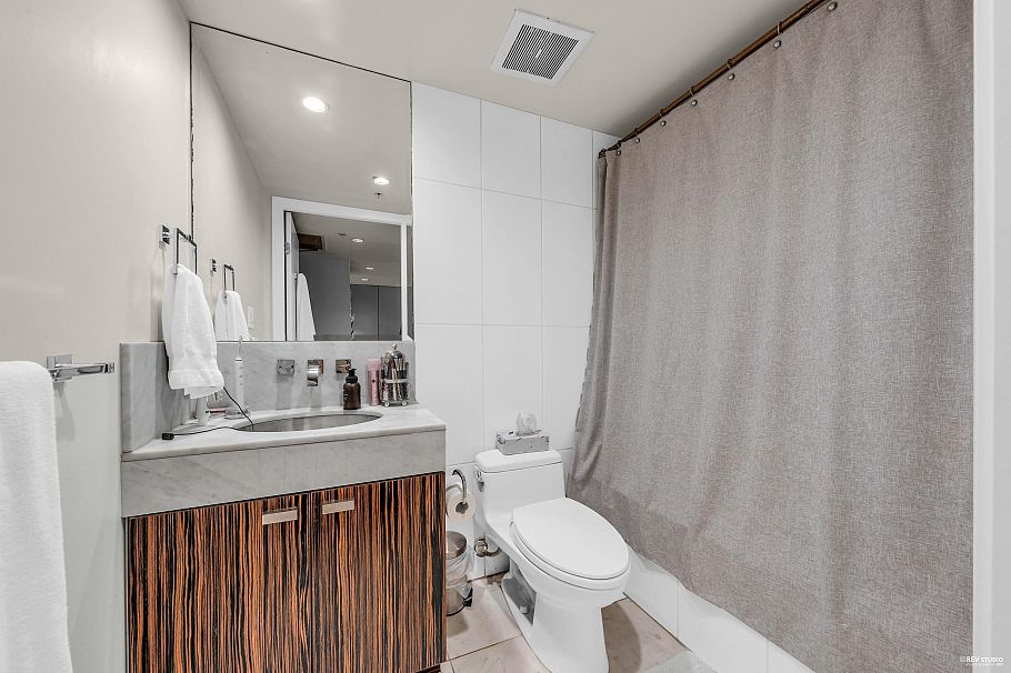 803 788 Richards Street Vancouver, BC - 11