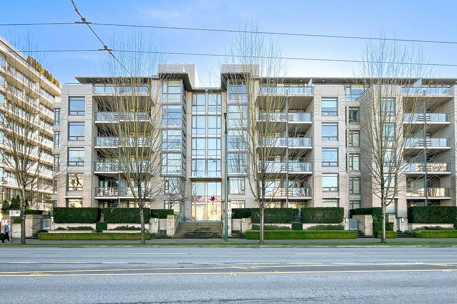 303 750 W 12th Avenue Vancouver, BC - 1