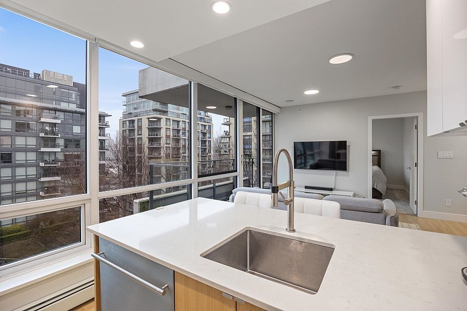 1209 159 W 2nd Avenue Vancouver, BC - 12