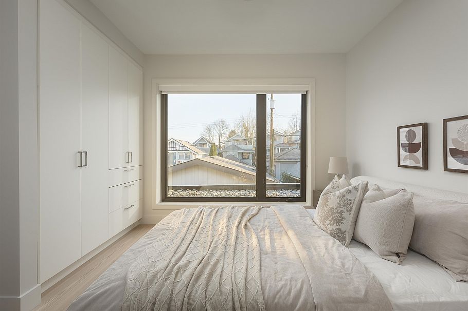 2 476 E 20th Avenue Vancouver, BC - 12