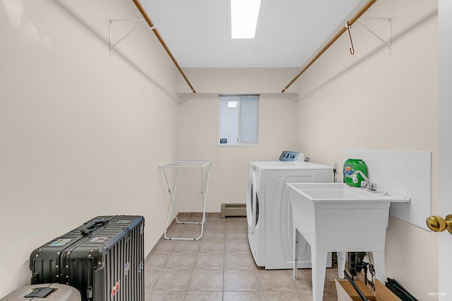 2068 Scarboro Avenue Vancouver, BC - 7