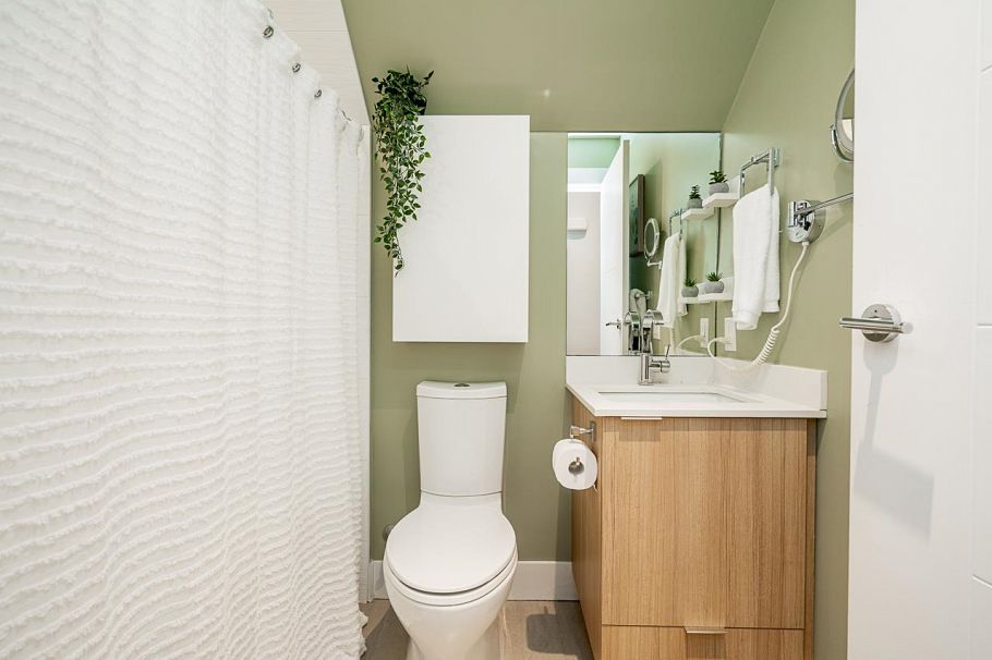 533 E 16 Avenue Vancouver, BC - 16