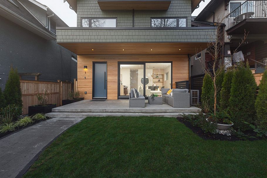 1 2755 W 11th Avenue Vancouver, BC - 27