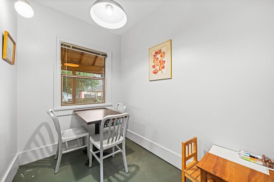 3137 W 28th Avenue Vancouver, BC - 6