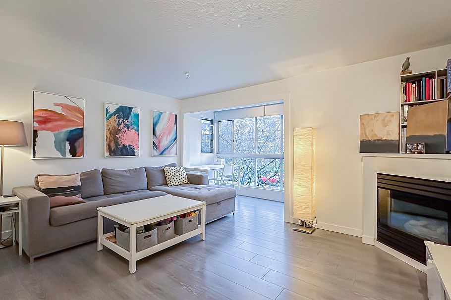 309 2211 Wall Street Vancouver, BC - 4