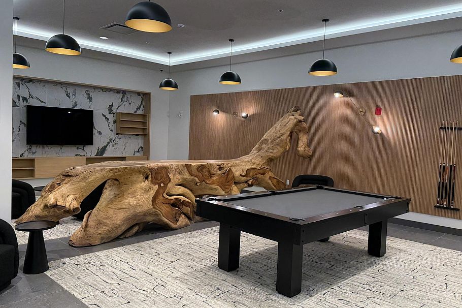 419 422 E 3rd Street North Vancouver, BC - 27