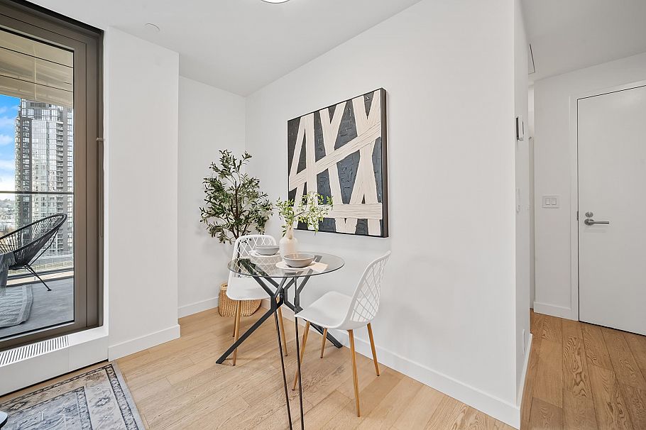 1501 1480 Howe Street Vancouver, BC - 10