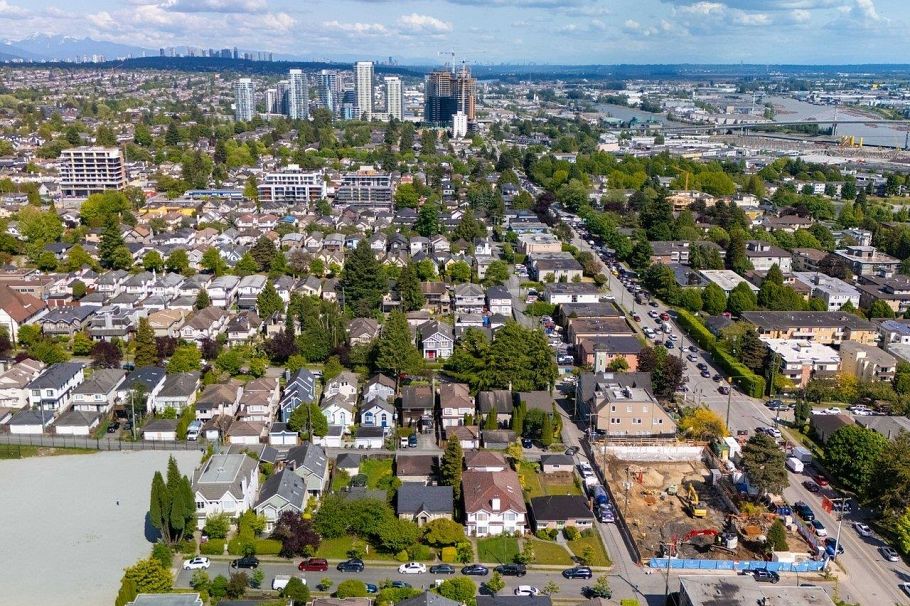 8510 Montcalm Street Vancouver, BC - 34