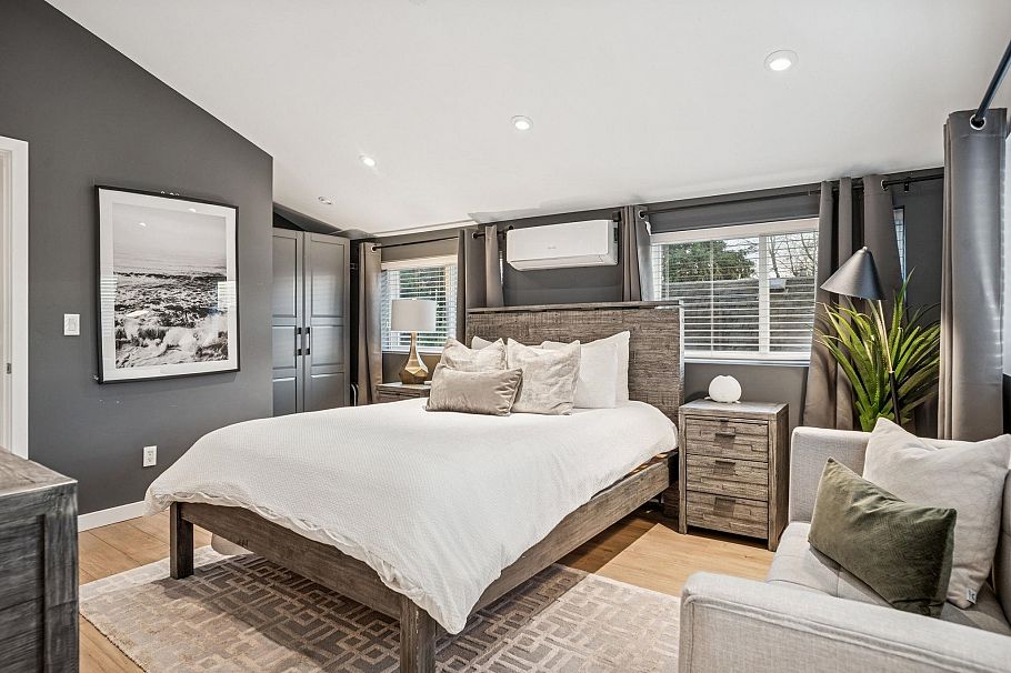 933 Mclean Drive Vancouver, BC - 13