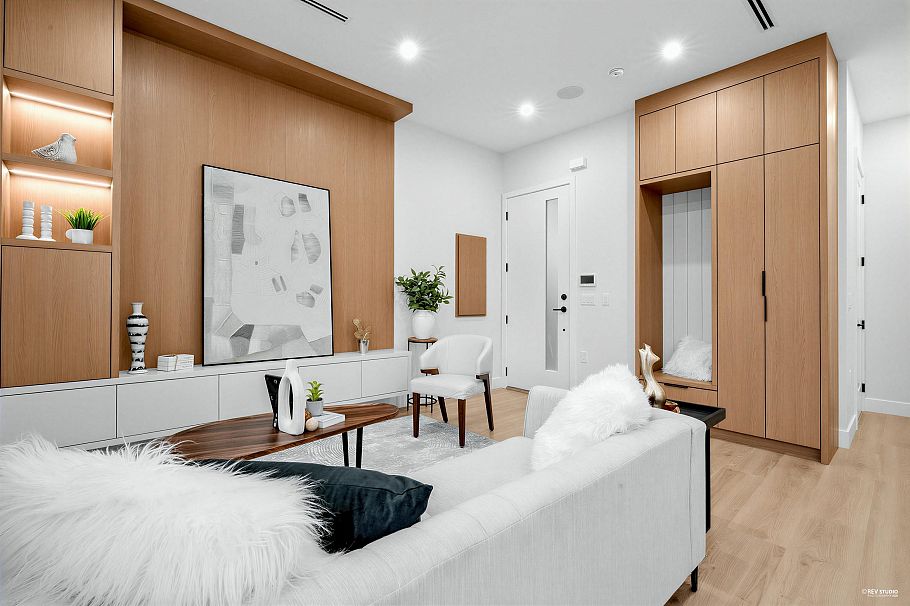 2 1020 Nootka Street Vancouver, BC - 14