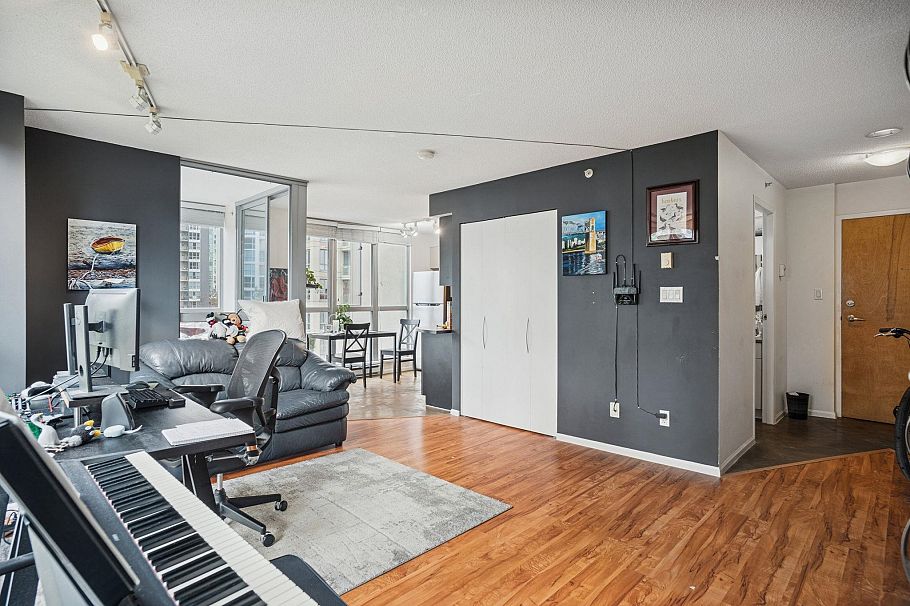 503 1238 Richards Street Vancouver, BC - 5