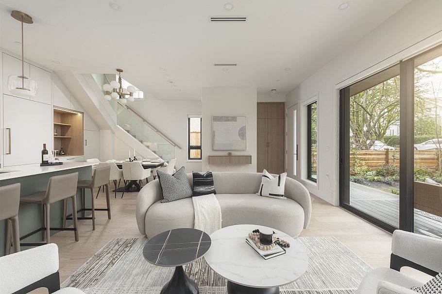 1 476 E 20th Avenue Vancouver, BC - 8