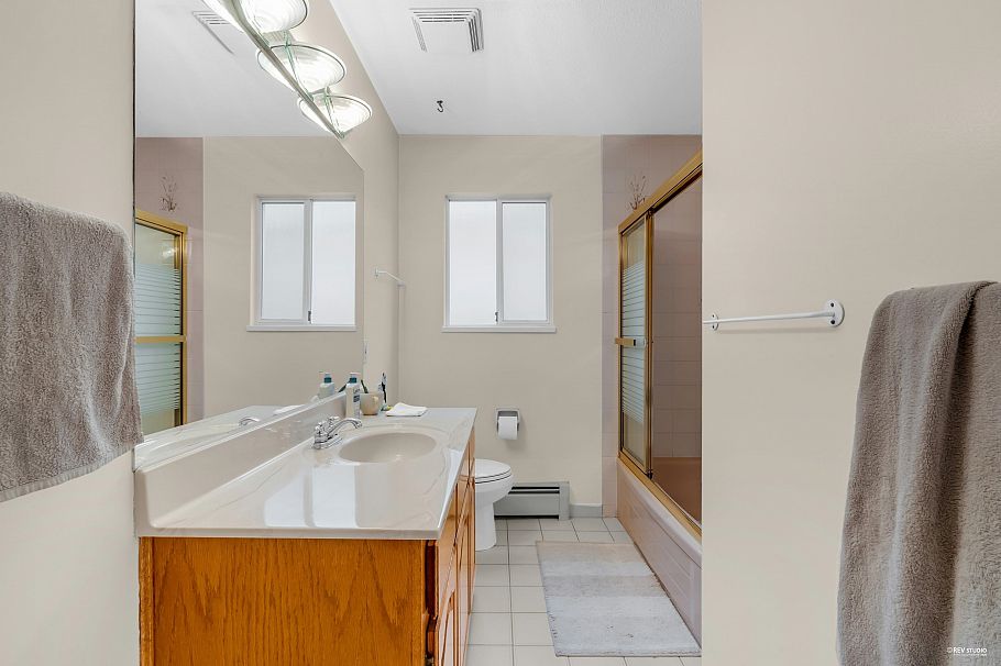 2068 Scarboro Avenue Vancouver, BC - 6