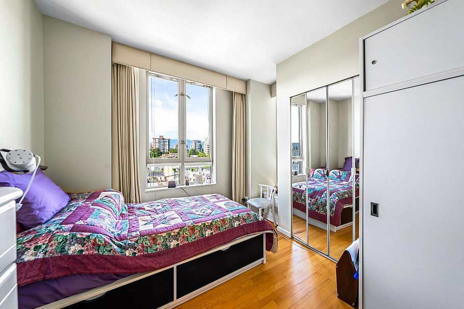 901 5850 Balsam Street Vancouver, BC - 24