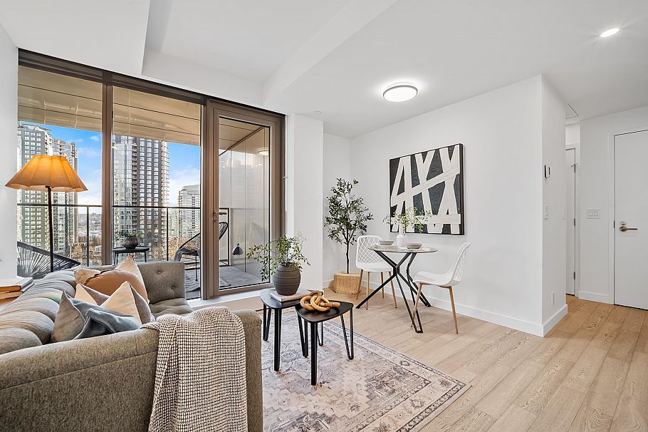 1501 1480 Howe Street Vancouver, BC - 9