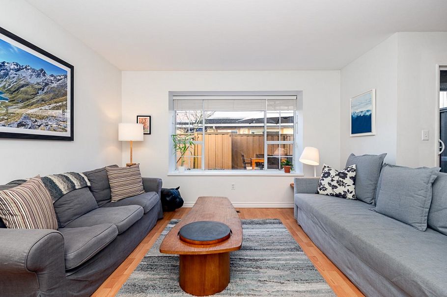 10 901 W 17th Street North Vancouver, BC - 13