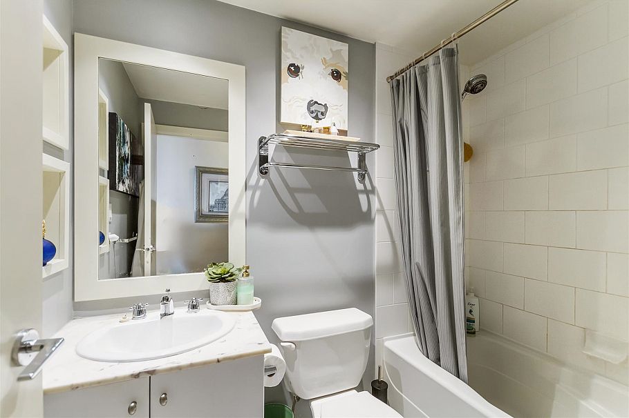 706 1238 Burrard Street Vancouver, BC - 12