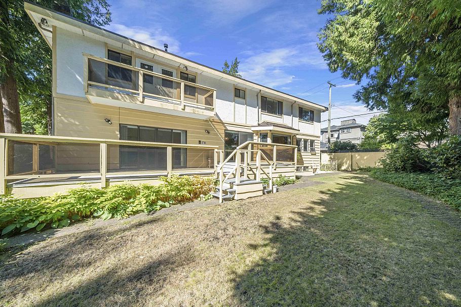 6668 Selkirk Street Vancouver, BC - 25