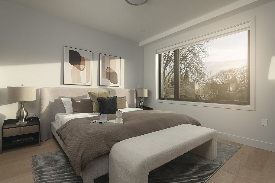 1 2637 W 12th Avenue Vancouver, BC - 18