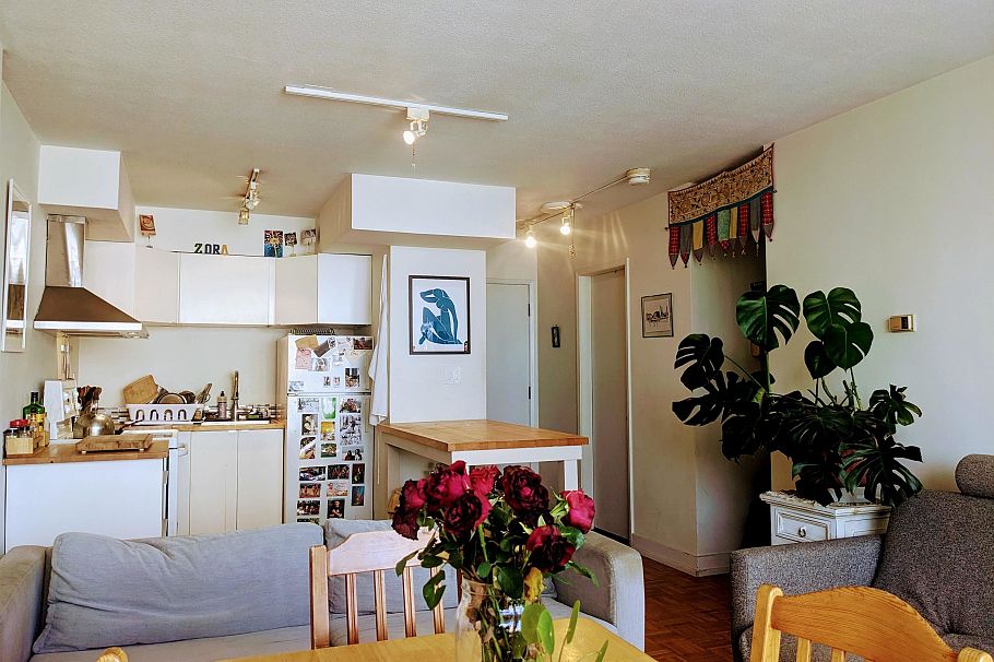 402 1251 Cardero Street Vancouver, BC - 8