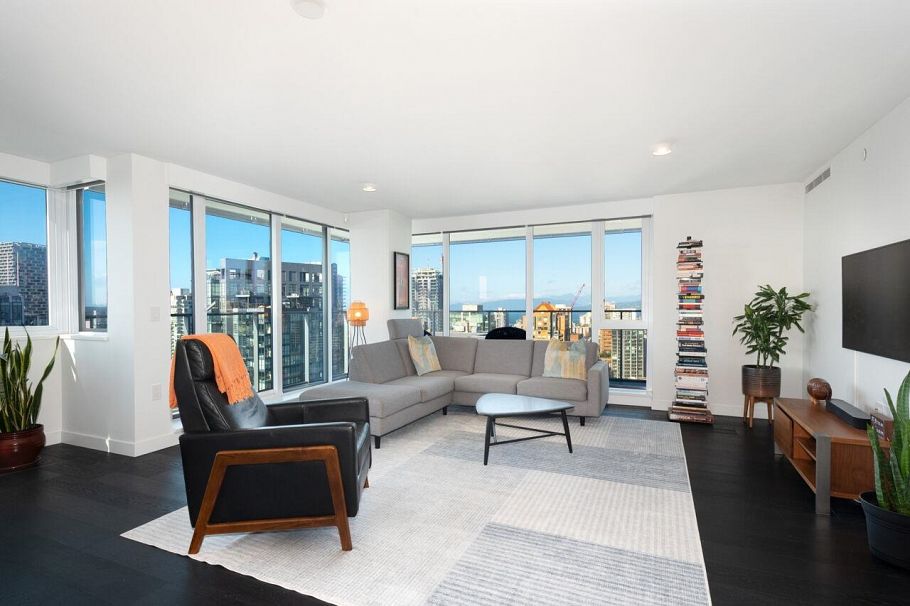 3206 1111 Richards Street Vancouver, BC - 3