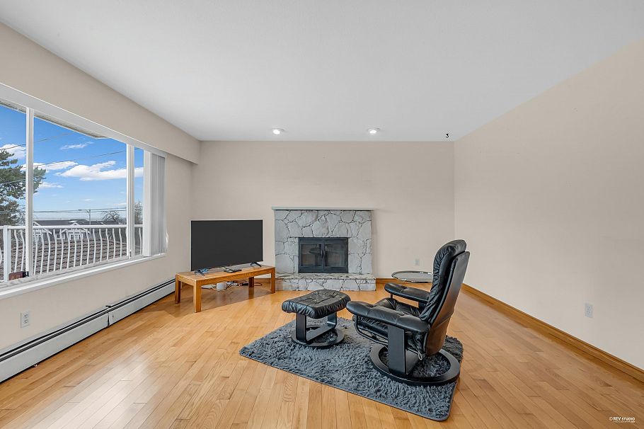 2068 Scarboro Avenue Vancouver, BC - 8