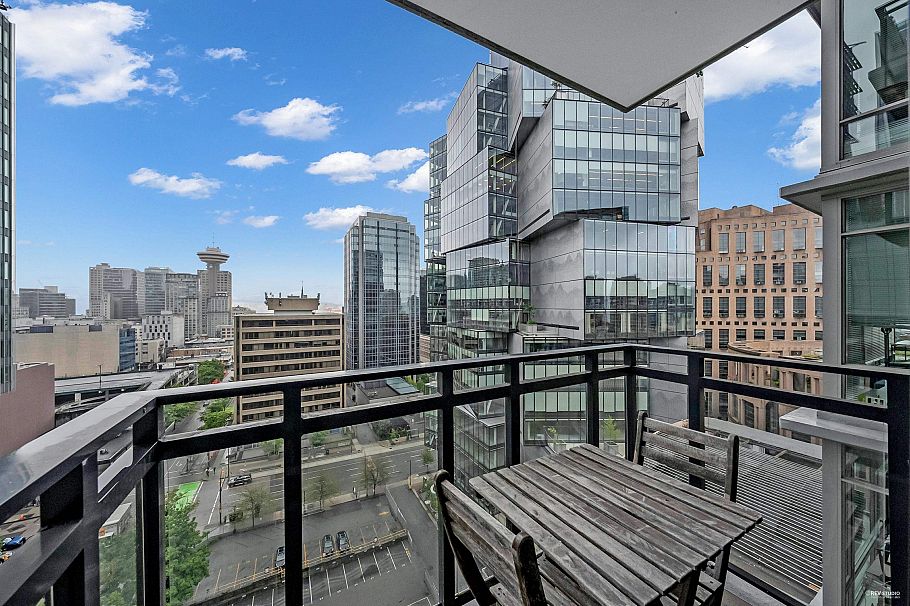 1907 788 Richards Street Vancouver, BC - 21